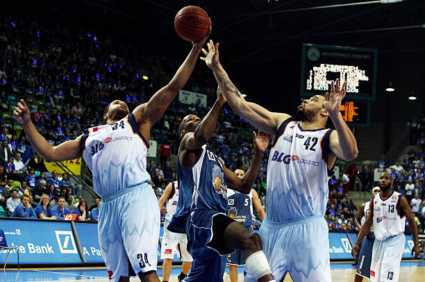 更注重整体 更注重整体