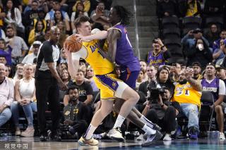 利让王祉怡 利让王祉怡